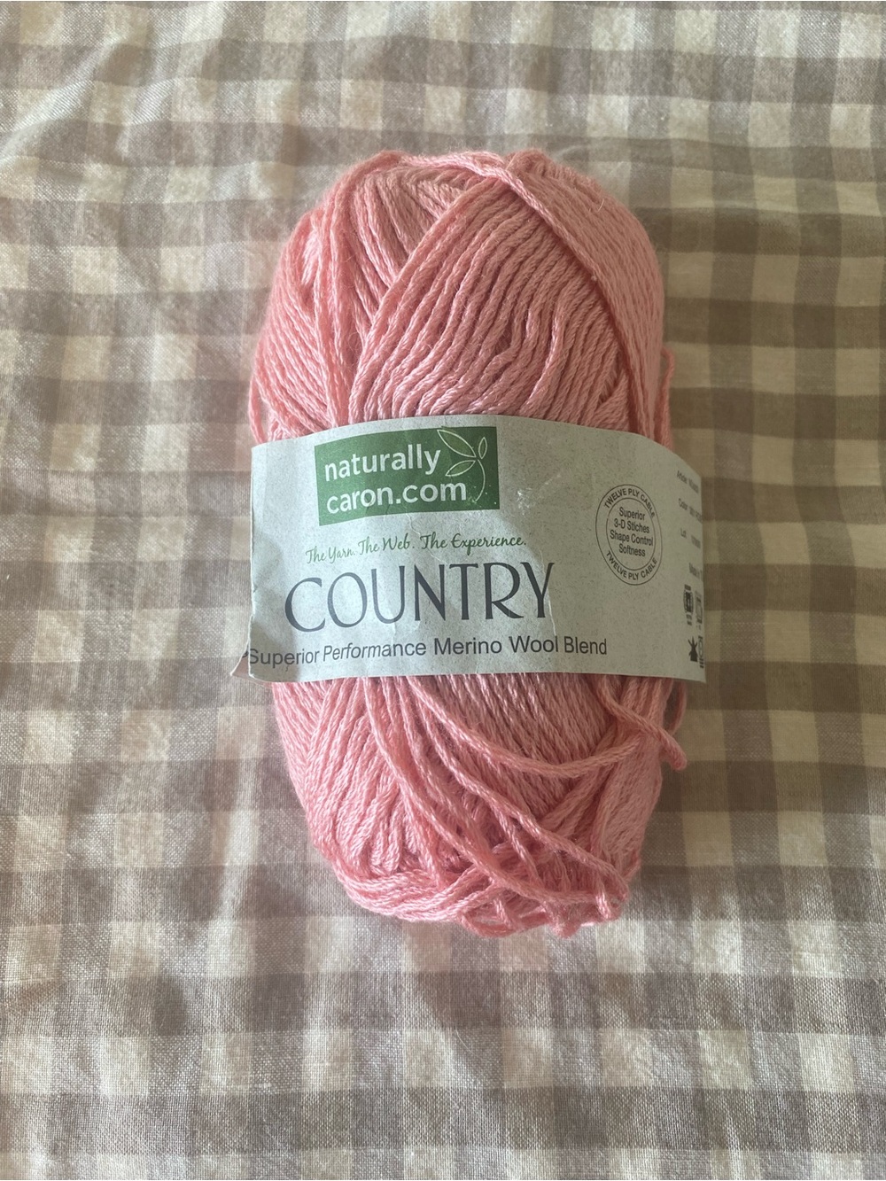 Country merino wool blend yarn